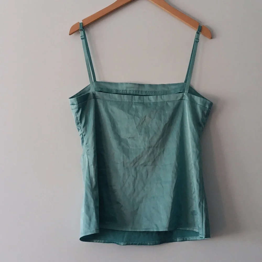 New York & Company Blue Satin Camisole Tank Top L - Picture 2 of 6